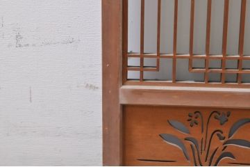 アンティーク建具　片面ガラス　上品な透かし彫り入りの書院戸4枚セット(引き戸、ガラス戸、窓)(R-068294)