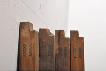 アンティーク建具　インテリアに取り入れやすいシンプルなデザインのガラス窓4枚セット(引き戸、ガラス戸)(R-068298)