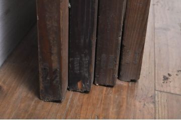 アンティーク建具　インテリアに取り入れやすいシンプルなデザインのガラス窓4枚セット(引き戸、ガラス戸)(R-068298)