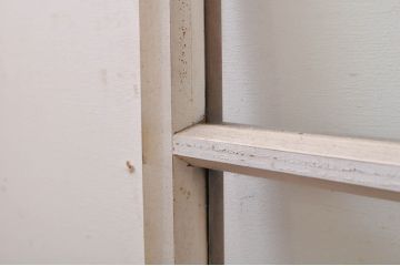アンティーク建具　ペイント仕上げ限定　インテリアに取り入れやすいシンプルなデザインのペイントガラス窓2枚セット(引き戸、ガラス戸)(R-068299)