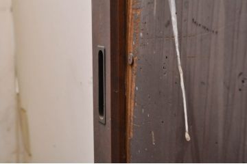 アンティーク建具　杉板1枚板　落ち着いた和の空間を演出する板戸窓4枚セット(引き戸)(R-068301)