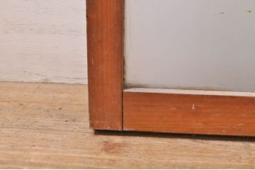 アンティーク建具　希少　ペイント仕上げ限定　レトロな雰囲気漂う小窓付きのペイントガラス窓2枚セット(引き戸、ガラス戸)(R-068302)