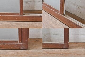 アンティーク建具　希少　ペイント仕上げ限定　レトロな雰囲気漂う小窓付きのペイントガラス窓2枚セット(引き戸、ガラス戸)(R-068302)