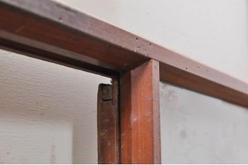 アンティーク建具　希少　レトロな雰囲気漂う小窓付きのガラス窓2枚セット(引き戸、ガラス戸)(R-068303)