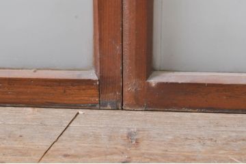 アンティーク建具　希少　レトロな雰囲気漂う小窓付きのガラス窓2枚セット(引き戸、ガラス戸)(R-068303)