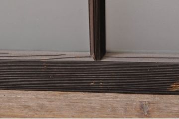 アンティーク建具　大正ロマン　経年を感じさせる古い木味が魅力のガラス窓1枚(ガラス戸、引き戸)(R-068309)