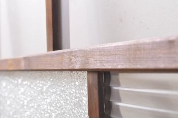 アンティーク建具　大正ロマン　温かみのある木味が魅力的な幅広ガラス戸1枚(引き戸)(R-068316)