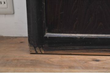 アンティーク建具　シックな空間作りにおすすめな帯戸4枚セット(引き戸、板戸)(R-068322)
