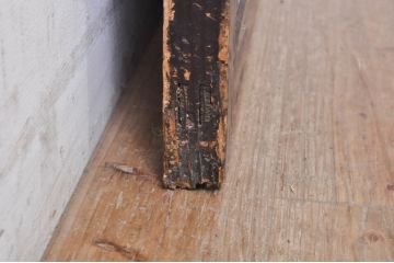 アンティーク建具　シックな空間作りにおすすめな帯戸1枚(引き戸、板戸)(R-068323)