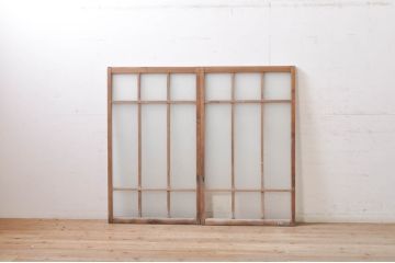 アンティーク建具　大正ロマン　どこか懐かしい雰囲気漂うガラス窓2枚セット(引き戸、ガラス戸)(R-068326)