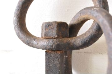 アンティーク雑貨　明治期　古い質感が味わい深い鉄製自在鉤(じざいかぎ)(R-068334)