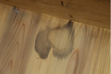 和製アンティーク　時代の流れを感じる風合いが魅力的な時代箪笥ローボード　(R-068344)