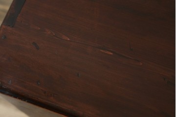 和製アンティーク　時代の流れを感じる風合いが魅力的な時代箪笥ローボード　(R-068344)