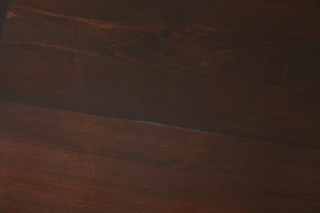 和製アンティーク　時代の流れを感じる風合いが魅力的な時代箪笥ローボード　(R-068344)