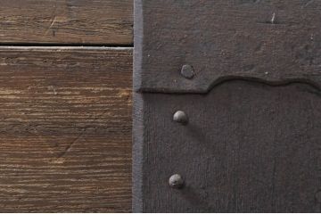 和製アンティーク　金具の立派な総桐箪笥ローボード(総桐たんす、時代箪笥、和タンス、ローチェスト、引き出し)(R-068350)