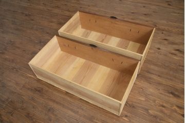 和製アンティーク　美品!!　前面欅(ケヤキ)材　 存在感のある金具が魅力的な会津箪笥ローボード(時代箪笥、和たんす、収納箪笥、衣装箪笥、引き出し、ローチェスト、テレビ台)(R-068358)