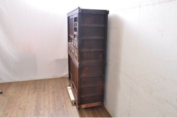 和製アンティーク　4.5尺　凛とした美しさが上品な和を演出してくれる近江水屋箪笥(四尺、五尺、食器棚、戸棚、収納棚、キャビネット、重ね箪笥)(R-068359)