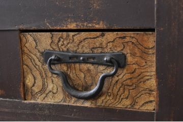 和製アンティーク　4.5尺　凛とした美しさが上品な和を演出してくれる近江水屋箪笥(四尺、五尺、食器棚、戸棚、収納棚、キャビネット、重ね箪笥)(R-068359)