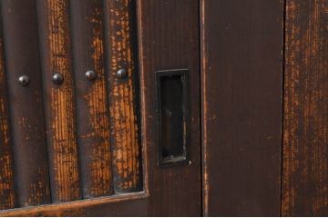 和製アンティーク　凛とした美しさが上品な和を演出してくれる4.5尺近江水屋箪笥サイドボード(四尺、五尺、食器棚、戸棚、収納棚、サイドキャビネット)(R-068360)