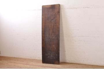 DIYTなどにおすすめ!　松材　味のある風合いが魅力的な古材(テーブル、展示台、陳列台、作業台、天板、材料、資材)(R-068370)