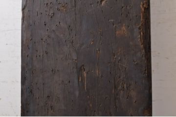 DIYTなどにおすすめ!　松材　味のある風合いが魅力的な古材(テーブル、展示台、陳列台、作業台、天板、材料、資材)(R-068370)