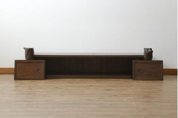 和製アンティーク　三方欅(ケヤキ)材　落ち着いた色味と木目が美しい置き床(置床、ローボード、テレビ台、テレビボード、収納棚、飾り台)(R-068373)