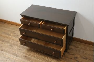 中古　美品　松本民芸家具　ドレッサーリメイク　シックな色合いが落ち着いた雰囲気を醸し出すサイドボード(サイドチェスト、ドレッシングチェスト、引き出し、テレビ台、テレビボード)(R-068376)