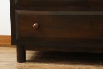 中古　美品　松本民芸家具　ドレッサーリメイク　シックな色合いが落ち着いた雰囲気を醸し出すサイドボード(サイドチェスト、ドレッシングチェスト、引き出し、テレビ台、テレビボード)(R-068376)