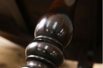 中古　美品　特大!!　特注　松本民芸家具　クラシカルな雰囲気が漂うE型ラウンドテーブル(ダイニングテーブル、丸テーブル、4人掛け)(R-068378)