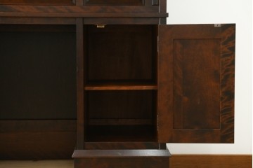 中古　絶版品　北海道民芸家具　風格漂う両袖ライティングビューロー　(R-068379)