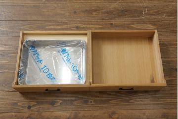 和製ビンテージ　民芸家具　上質な和の空間づくりにおすすめの置き水屋(置水屋、茶水屋、戸棚、茶棚、収納棚、ヴィンテージ)(R-068383)