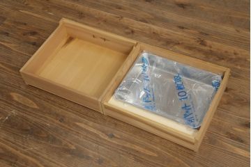 和製ビンテージ　民芸家具　上質な和の空間づくりにおすすめの置き水屋(置水屋、茶水屋、戸棚、茶棚、収納棚、ヴィンテージ)(R-068383)