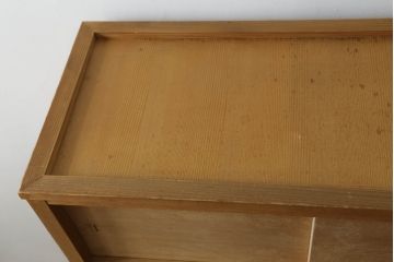 和製ビンテージ　民芸家具　上質な和の空間づくりにおすすめの置き水屋(置水屋、茶水屋、戸棚、茶棚、収納棚、ヴィンテージ)(R-068383)