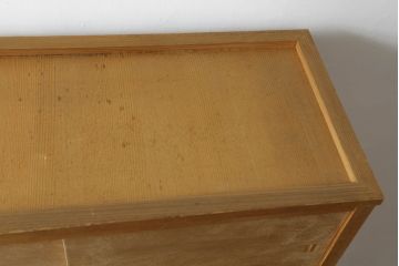 和製ビンテージ　民芸家具　上質な和の空間づくりにおすすめの置き水屋(置水屋、茶水屋、戸棚、茶棚、収納棚、ヴィンテージ)(R-068383)