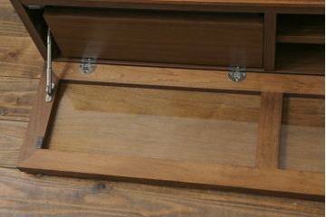 中古　美品　アクタス取扱い　ジョンリビング(jon Living) RIMO 200AV-board　シンプルなデザインが取り入れやすいテレビ台(ローボード、テレビボード、TVボード、サイドボード、サイドキャビネット、収納棚、リビングボード)(R-068396)