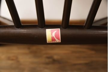 和製ビンテージ　希少デザイン!!　飛騨産業　キツツキ　重厚感ある佇まいと洗練されたデザインが美しいアームチェア(ダイニングチェア、椅子、イス、ヴィンテージ)(R-068398)