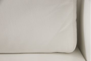 中古　ケルビン・ジョルマーニ(KELVIN GIORMANI)　本革　シンプルで洗練されたデザインが素敵なカウチソファ(レザーソファ、コーナーソファ、3人掛けソファ、三人掛け)(定価約80万円)(R-068404)