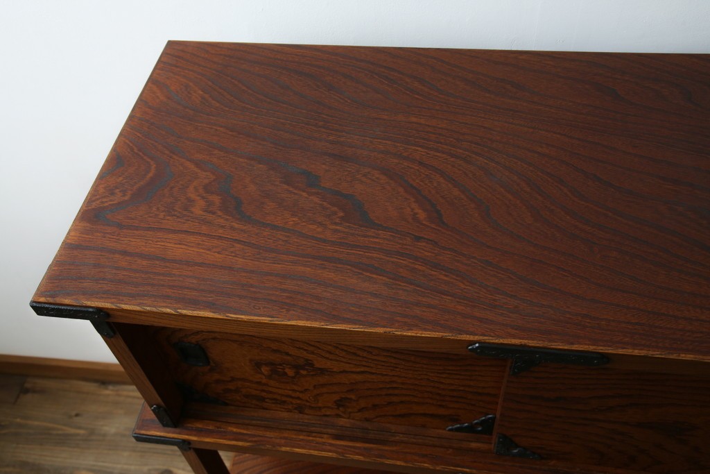 和製ヴィンテージ　岩谷堂箪笥　力強い杢目が上質な和を演出する飾り棚　(R-068405)