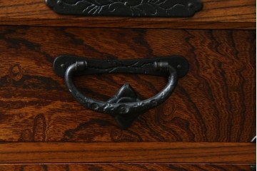 和製ヴィンテージ　岩谷堂箪笥　力強い杢目が上質な和を演出する飾り棚　(R-068405)