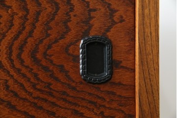 和製ヴィンテージ　岩谷堂箪笥　力強い杢目が上質な和を演出する飾り棚　(R-068405)