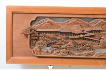 アンティーク建具　井波彫刻　修鈴作　三景の躍動感ある雰囲気が美しい両面彫刻欄間2枚セット(明り取り、明かり取り、在銘)(R-068410)