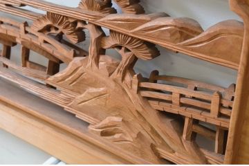 アンティーク建具　松の木と風情ある風景の彫刻が美しい両面彫刻欄間2枚セット(明り取り、明かり取り)(R-068411)