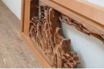 アンティーク建具　松の木と風情ある風景の彫刻が美しい両面彫刻欄間2枚セット(明り取り、明かり取り)(R-068411)