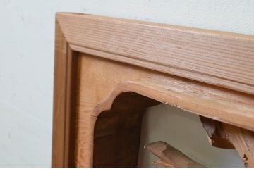 アンティーク建具　井波彫刻　躍動感ある松竹梅が美しい両面彫刻欄間2枚セット(明り取り、明かり取り)(R-068412)