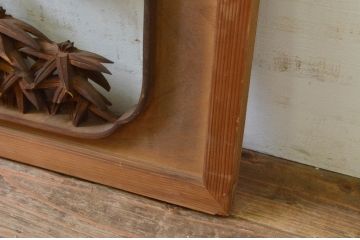 アンティーク建具　井波彫刻　辰児作　躍動感ある竹梅菊が美しい両面彫刻欄間2枚セット(明り取り、明かり取り、在銘)(R-068413)