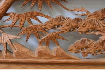 ビンテージ建具　躍動感ある松竹梅が美しい両面彫刻欄間2枚セット(明り取り、明かり取り、ヴィンテージ)(R-068414)