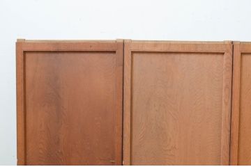 アンティーク建具　枠栗材　鏡板杉材の美しい漆塗り板戸窓4枚セット(引き戸)(R-068430)