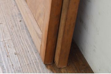 アンティーク建具　檜(ヒノキ)枠と杉材のナチュラルな雰囲気の板戸窓2枚セット(引き戸)(R-068432)