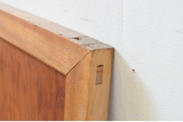 アンティーク建具　秋田杉　杢目が美しい!古い木味が魅力のFIX板戸窓1枚(嵌め殺し、フィックス)(R-068436)