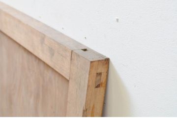 アンティーク建具　秋田杉　杢目が美しい!古い木味が魅力のFIX板戸窓1枚(嵌め殺し、フィックス)(R-068436)